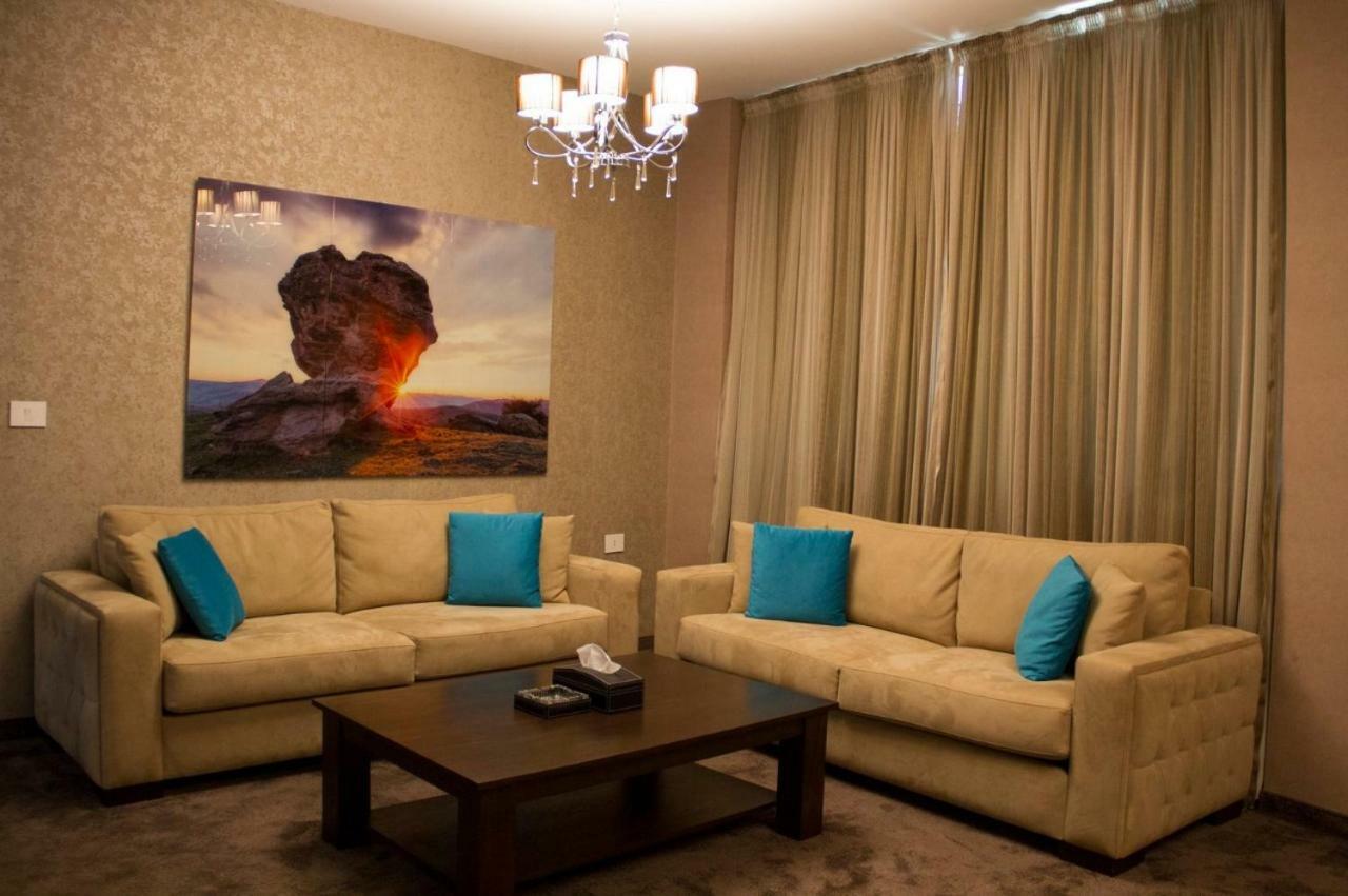 Eden Hotel